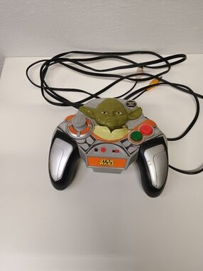 Star Wars Yoda Wired Gamepad in Green, Silver, Black and Orange Accents